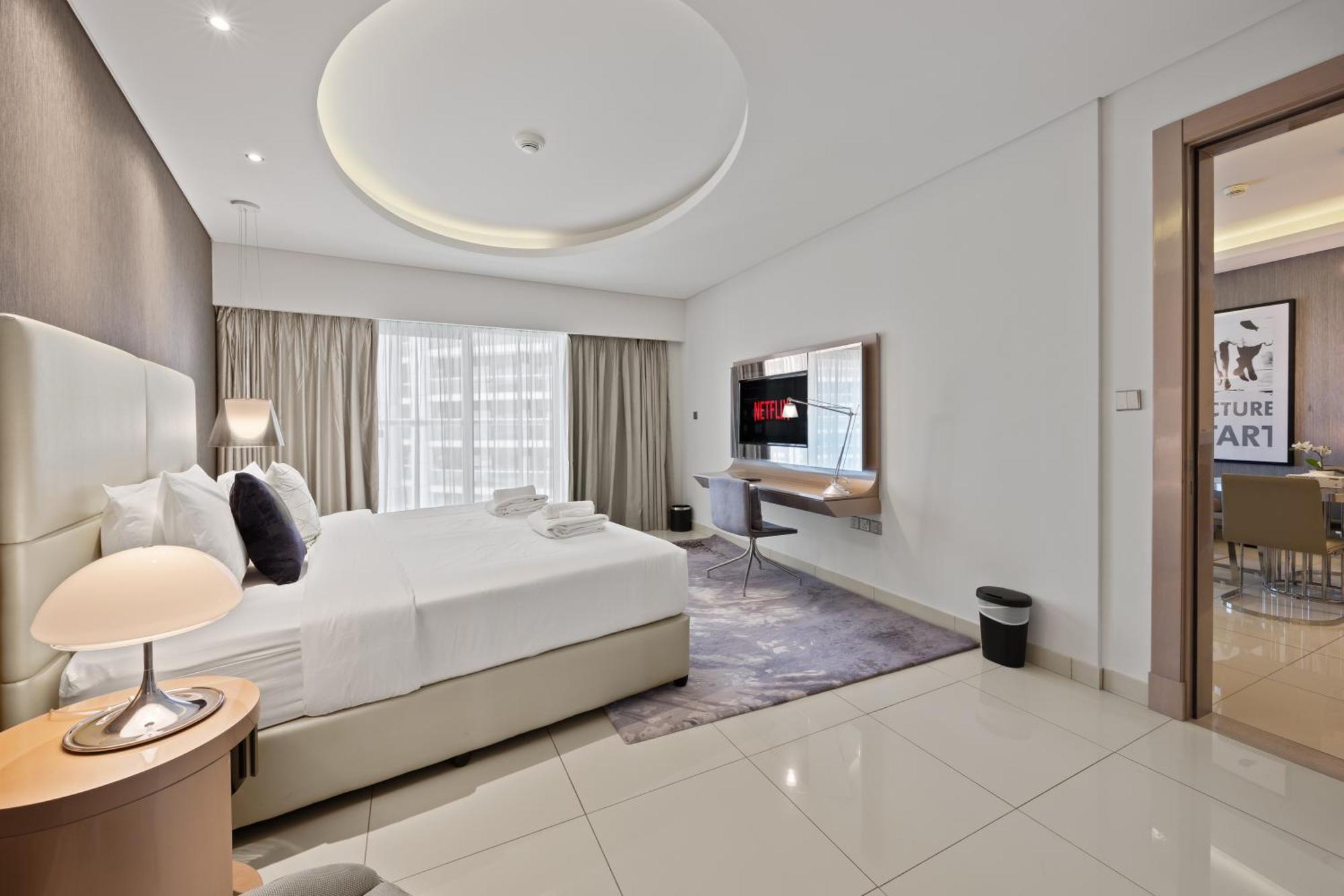 Apartment Elite Escapes - Glamorous 1br Damac Paramount B Dubai